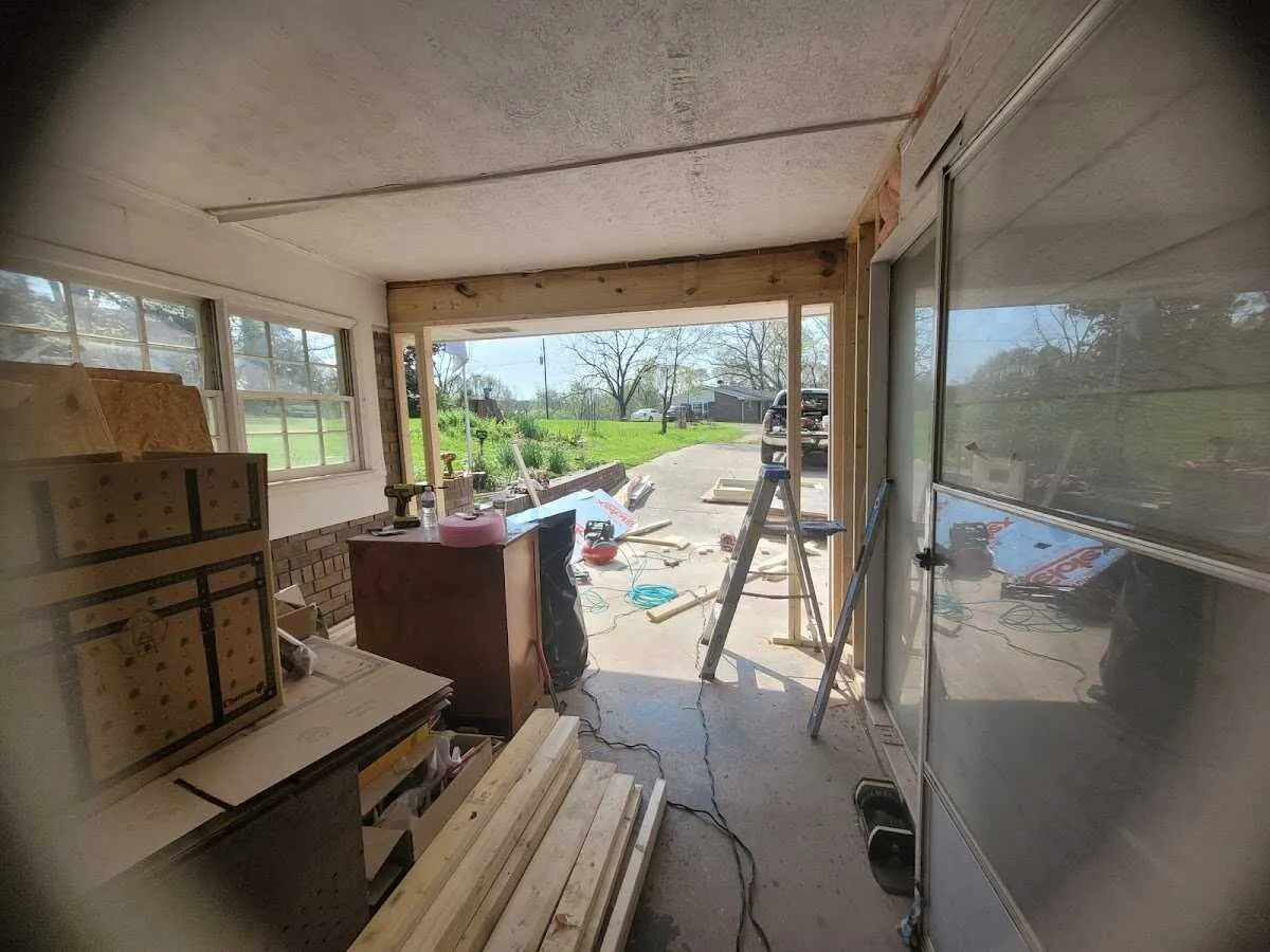 Air movers and dehumidifier for Drying & Dehumidification in Tehaleh